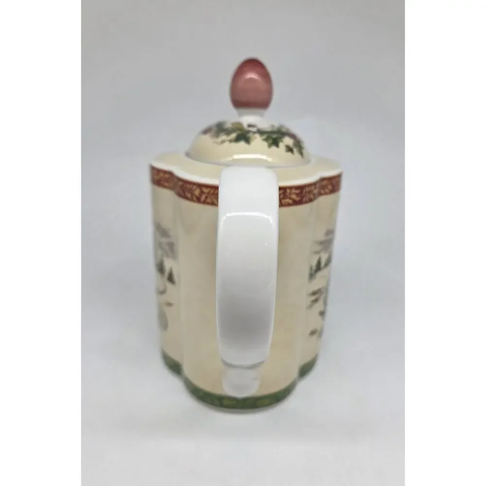 Vintage Villeroy & Boch Festive Memories Coffee Pot‎ w/Lid Christmas China Rare